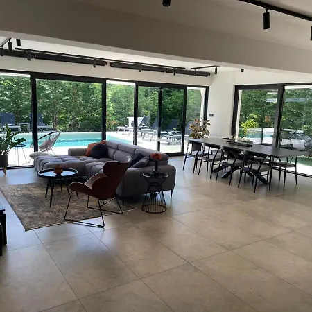 Vila Zorina